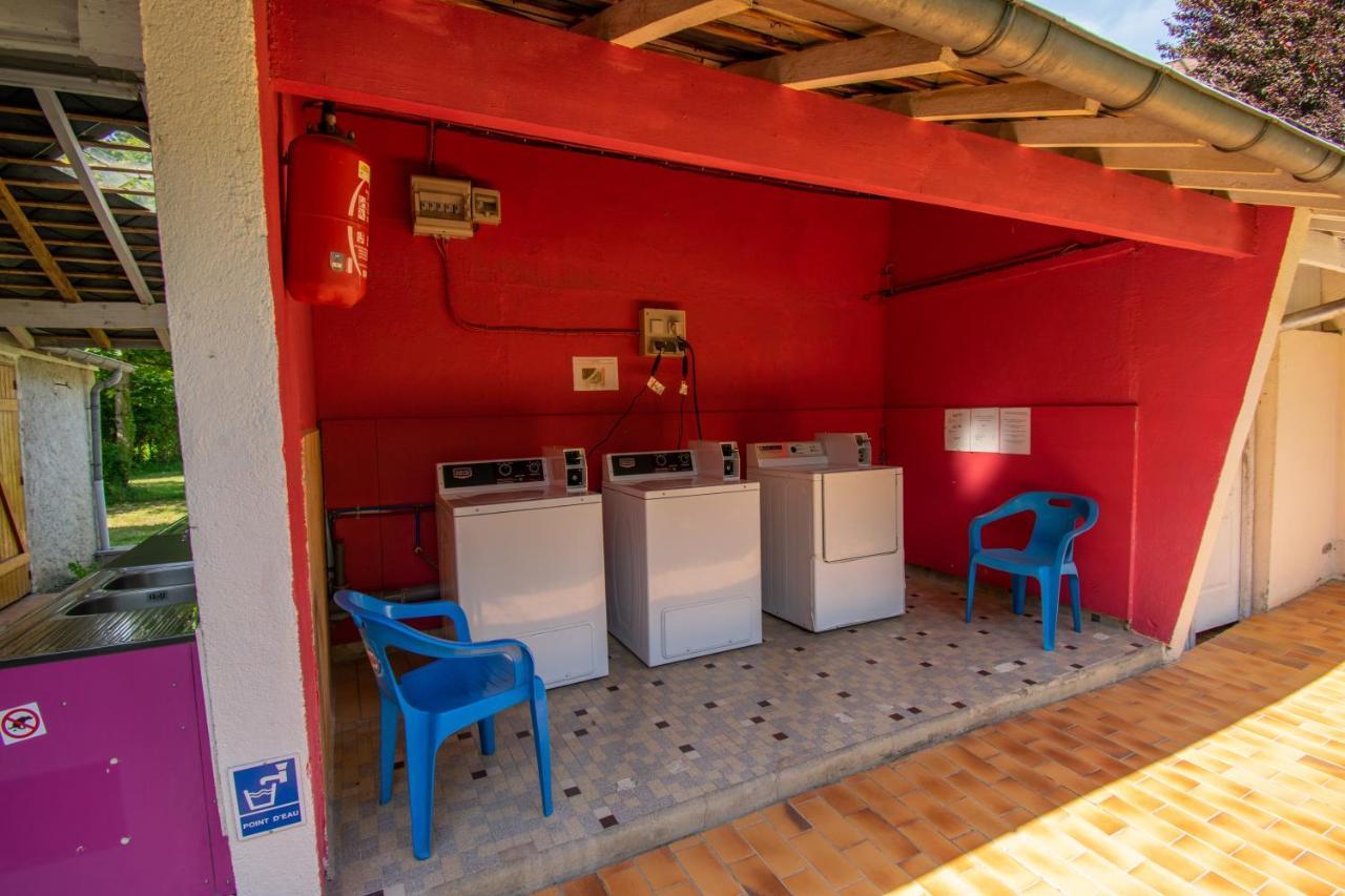 Camping Des Bains Saint-Honoré Εξωτερικό φωτογραφία