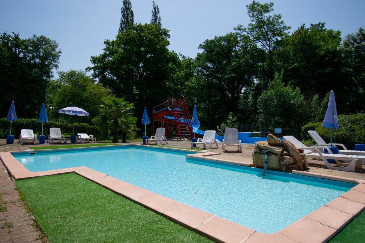 Camping Des Bains Saint-Honoré Εξωτερικό φωτογραφία